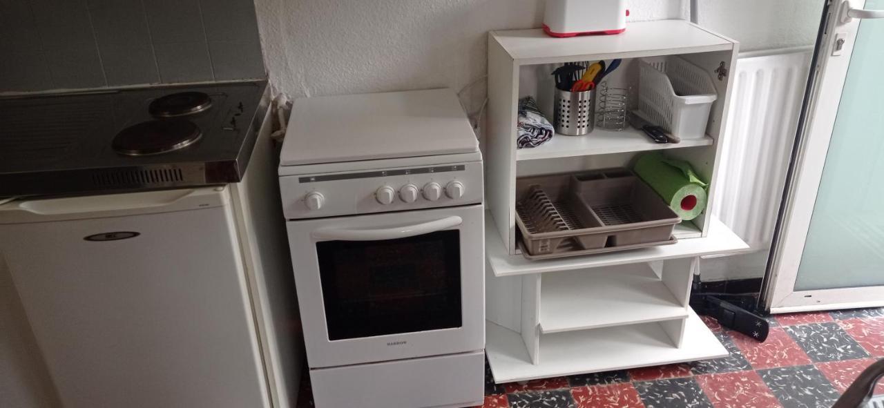 Appart Independant, 1 Lit Deux Personnes Et 1 Appoint Piscine Jardin Direct Gare Aeroport Et Jardin Тулуза Екстериор снимка